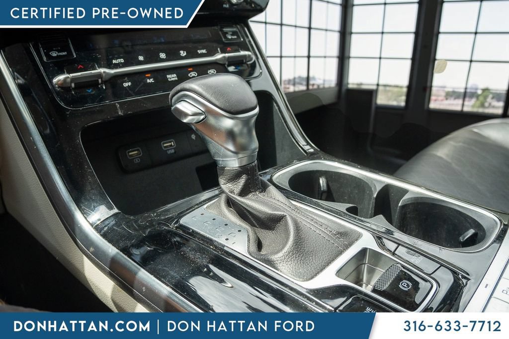 Used 2022 Kia Carnival SX FWD image 11
