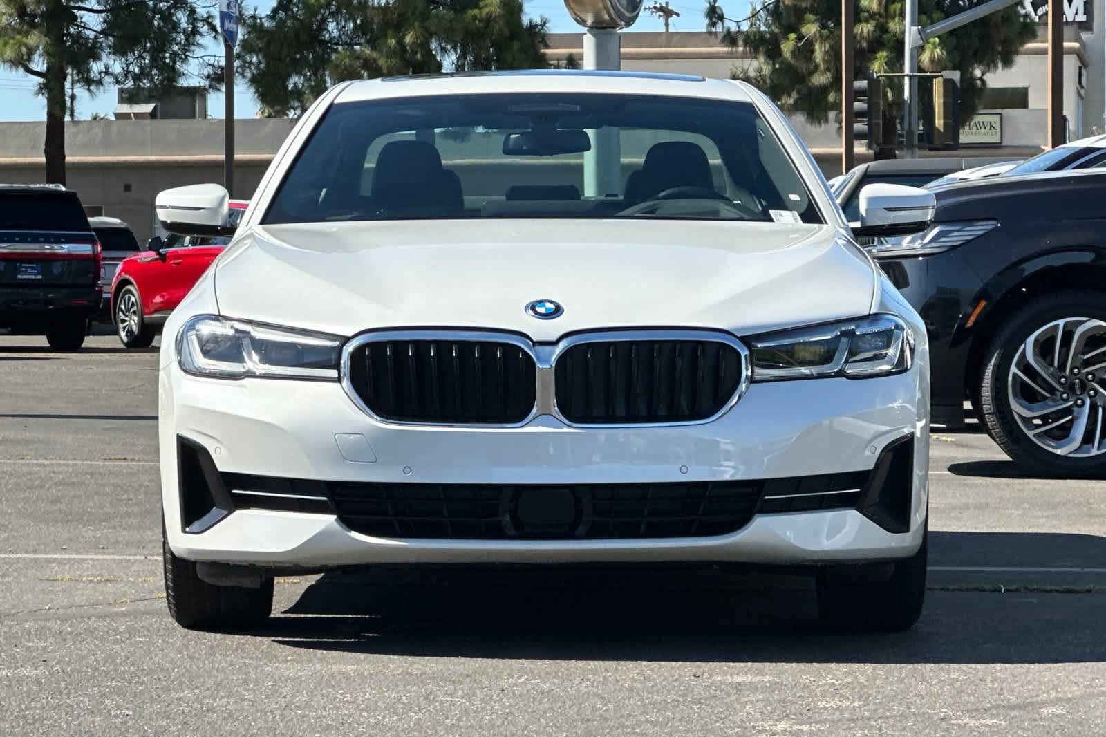 Used 2023 BMW 530e xDrive w/ Premium Package AWD/4WD image 11