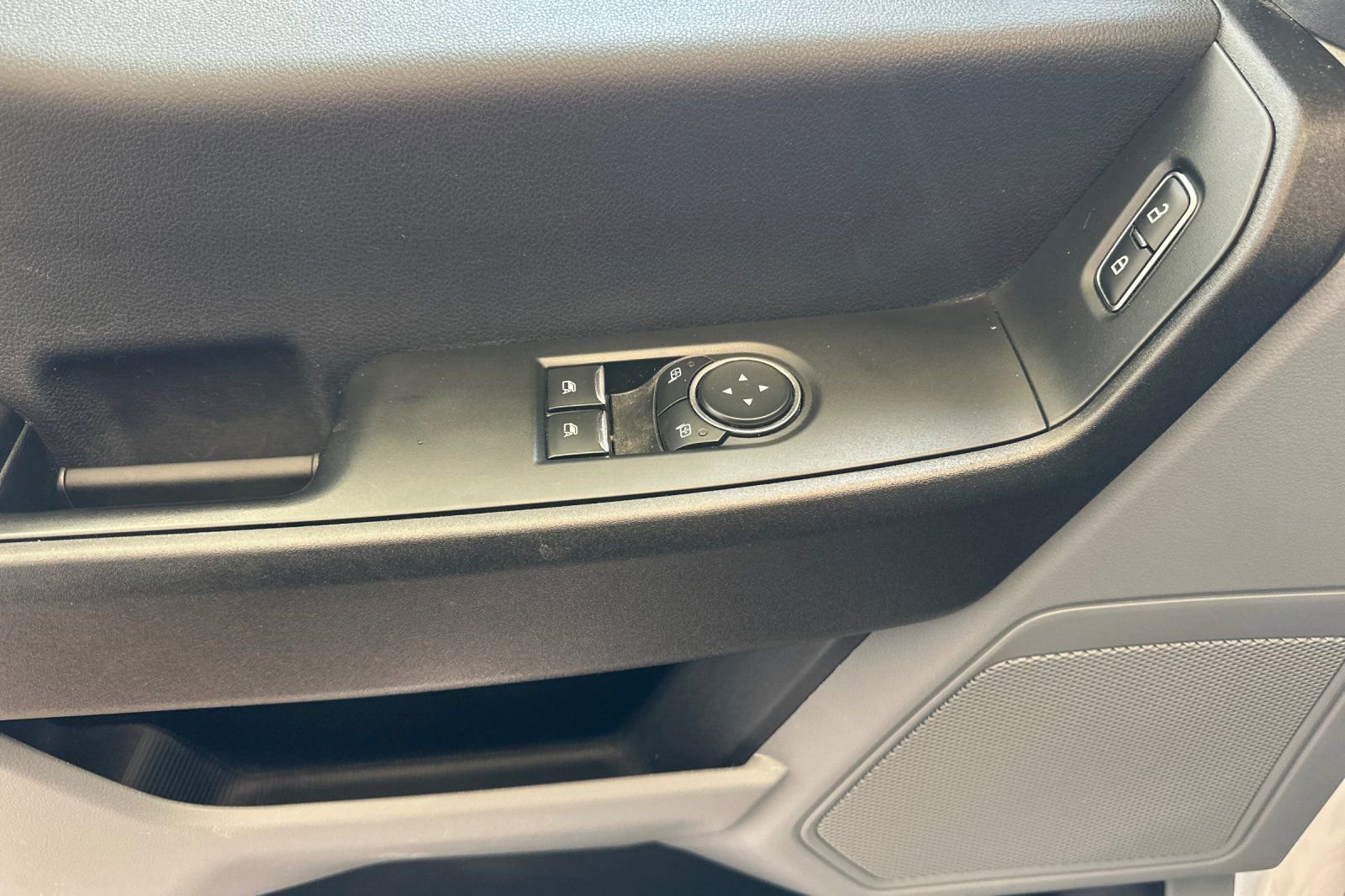 Certified 2024 Ford F250 XL w/ XL Chrome Package image 10