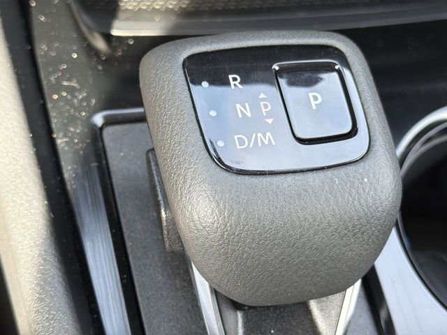 Used 2025 Nissan Rogue SV AWD/4WD image 18