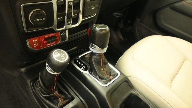 Used 2020 Jeep Gladiator Mojave AWD/4WD image 18