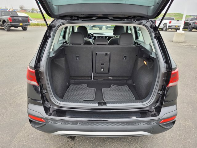 Used 2023 Volkswagen Taos S image 10