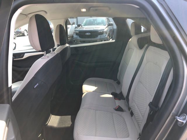 Certified 2022 Ford Escape SE w/ Cold Weather Package image 22