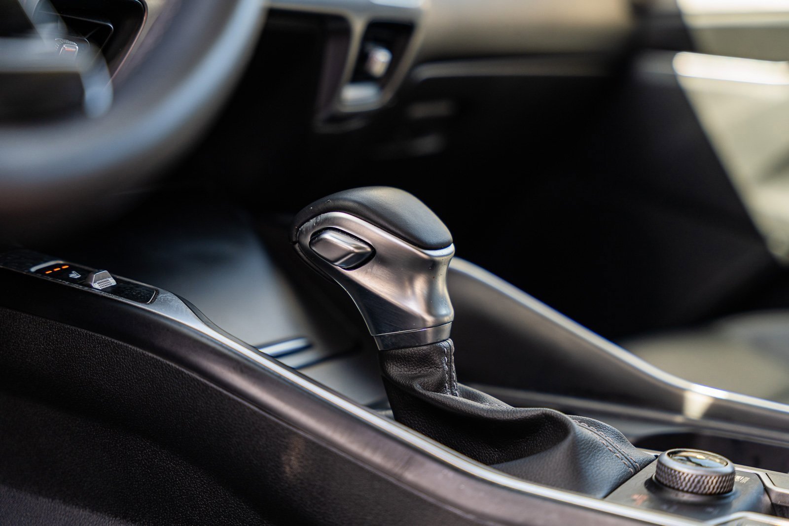 Used 2023 Kia Sorento X-Line EX image 36