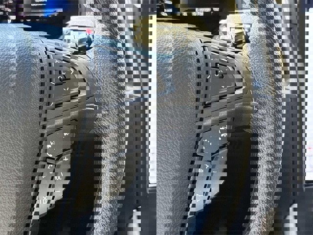 Certified 2022 Ford Edge SE w/ Black Appearance Package image 28