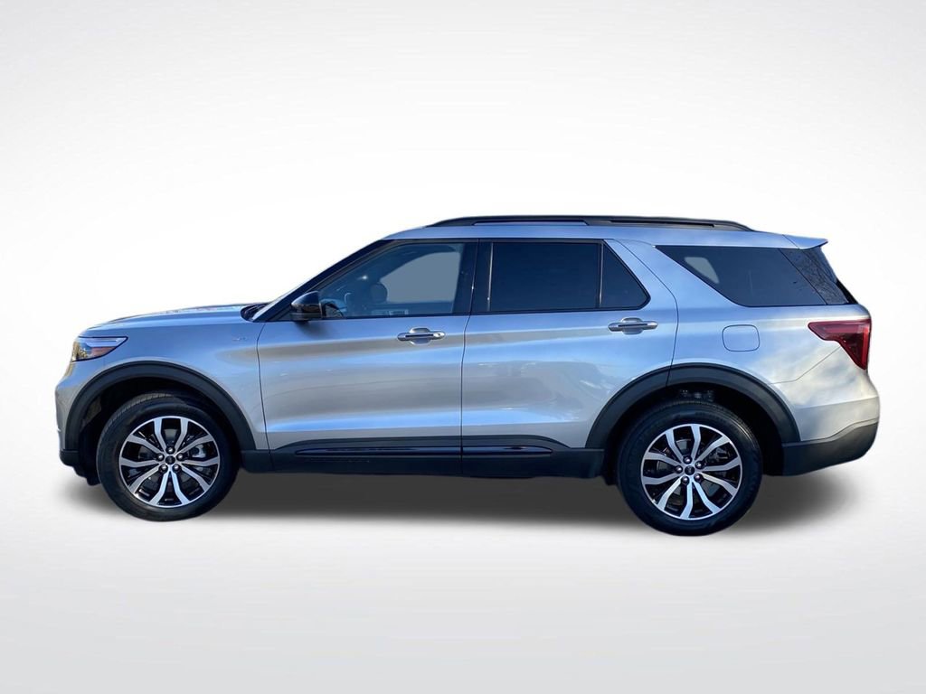 Certified 2023 Ford Explorer ST-Line image 16