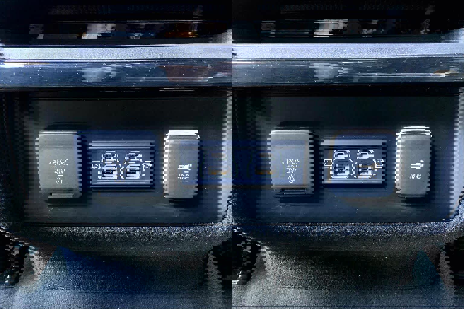 Used 2023 Jeep Wagoneer L Series II w/ Premium Group I image 34