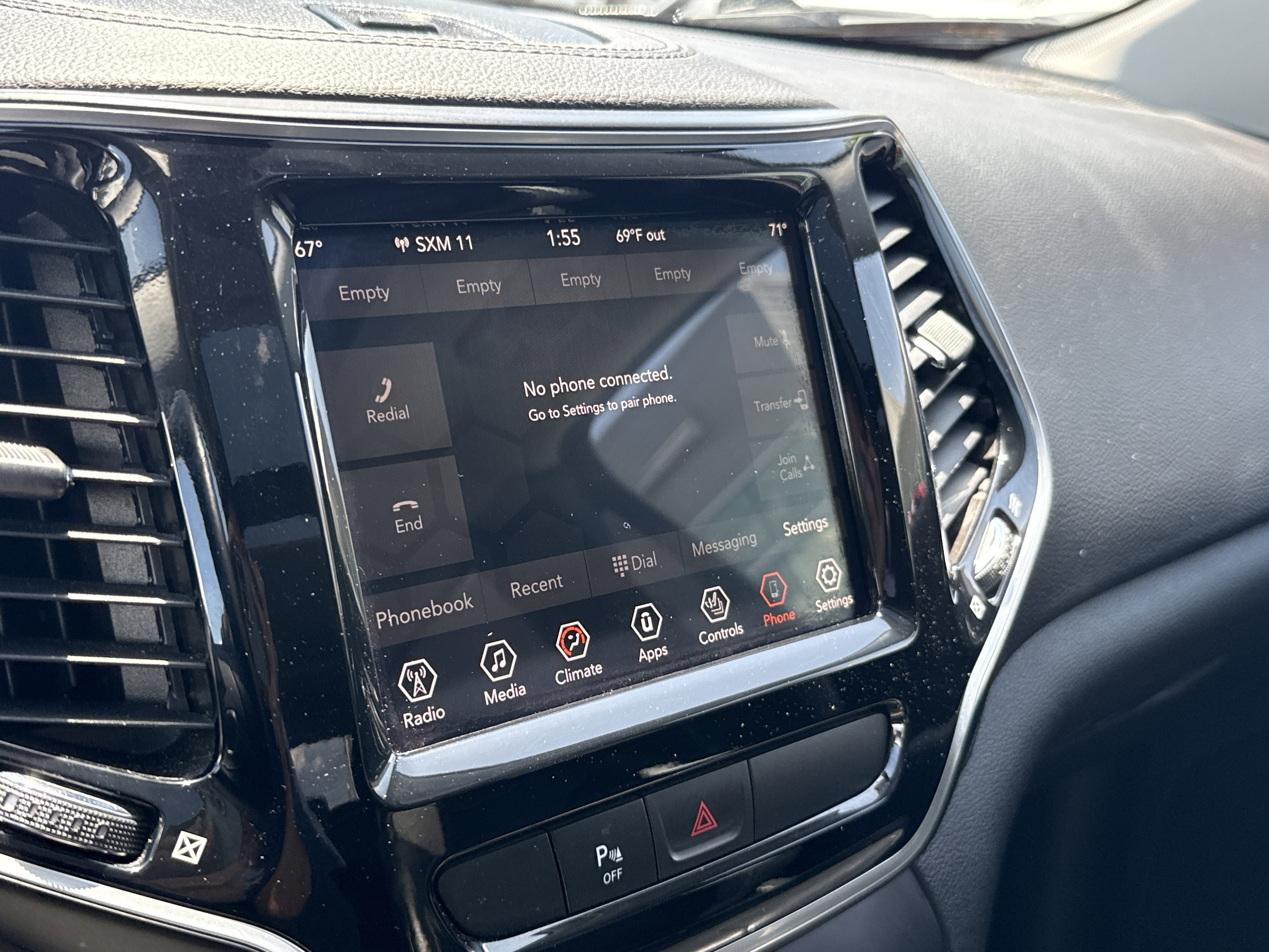 Used 2019 Jeep Cherokee Limited AWD/4WD image 20