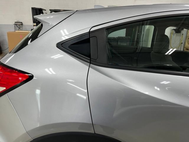 Used 2022 Honda HR-V LX image 33