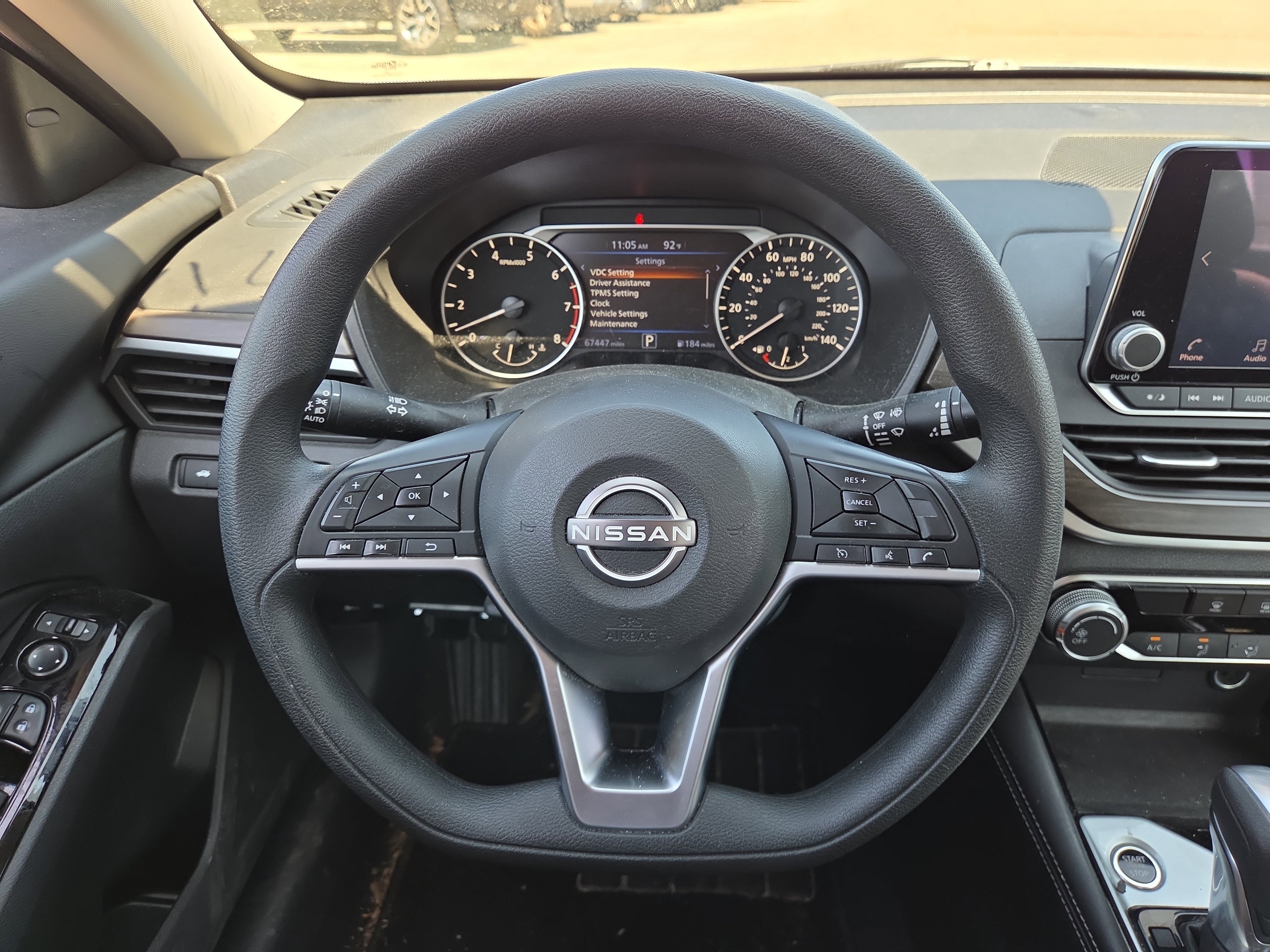 Used 2023 Nissan Altima 2.5 SV FWD image 18