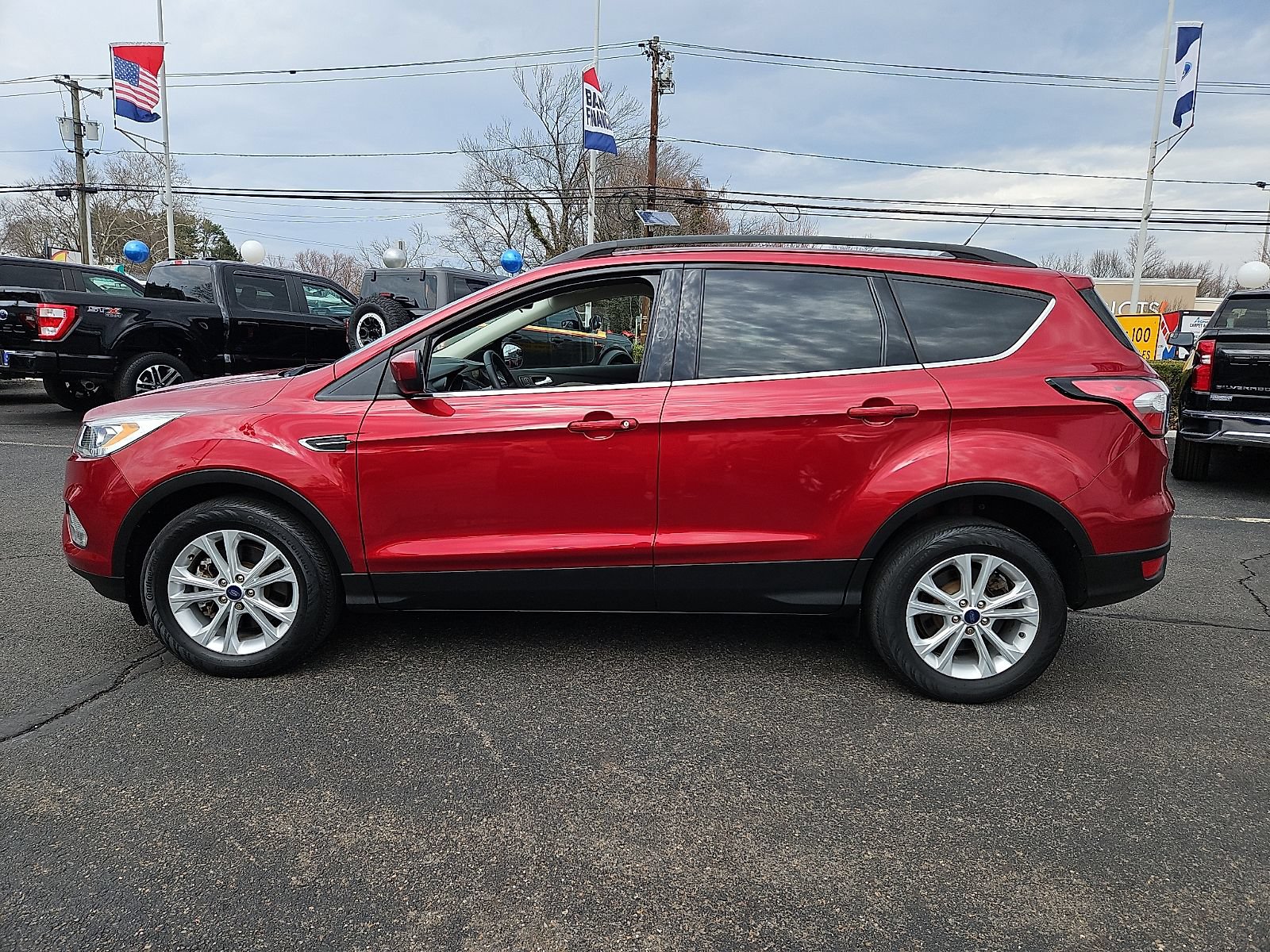 Certified 2018 Ford Escape SEL AWD/4WD image 4