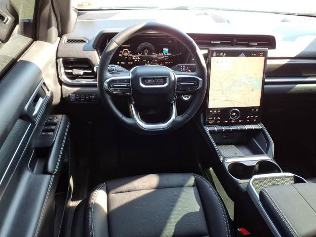 Used 2026 GMC Terrain Elevation w/ Elevation Premium Package AWD/4WD image 8