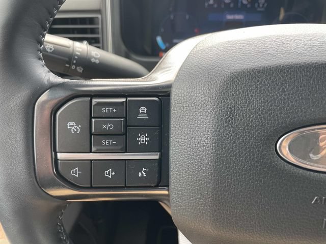 Certified 2026 Ford F250 Platinum AWD/4WD image 28