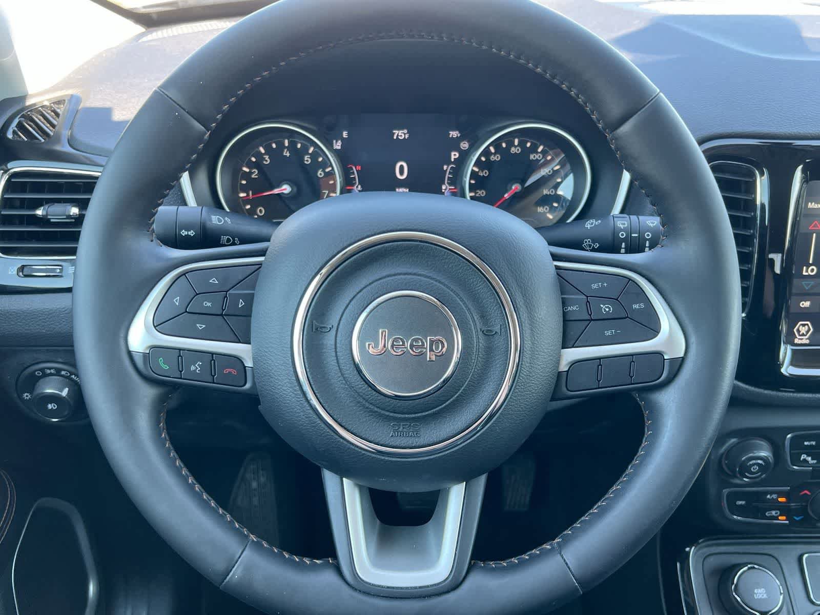Used 2018 Jeep Compass Limited AWD/4WD image 22