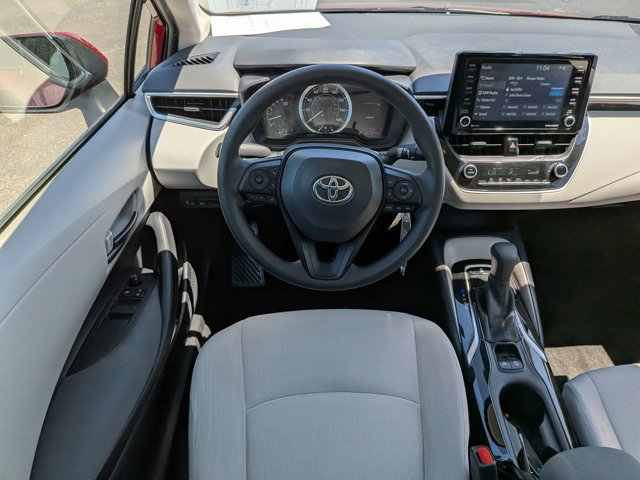 Used 2022 Toyota Corolla LE FWD image 28