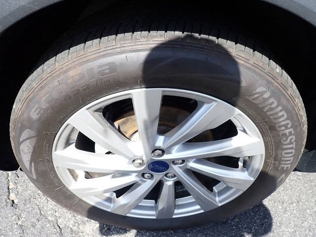 Certified 2022 Ford Escape Titanium w/ Titanium Elite Package AWD/4WD image 14