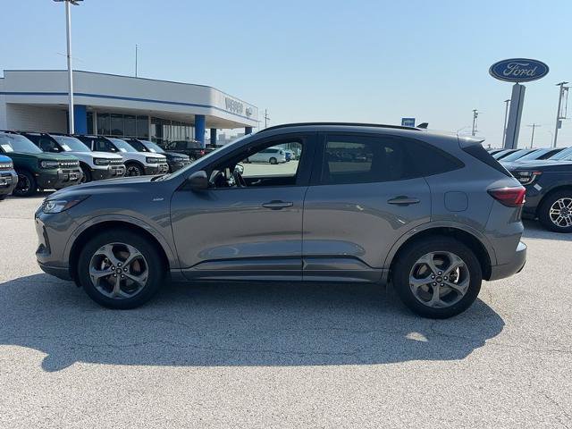Certified 2024 Ford Escape ST-Line AWD/4WD video 2
