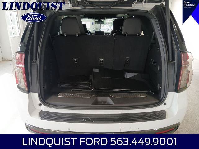 Used 2021 Chevrolet Tahoe RST w/ Luxury Package AWD/4WD image 19