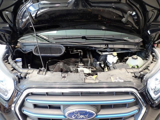 Certified 2022 Ford E-Transit Low Roof w/ Load Area Protection Package image 11