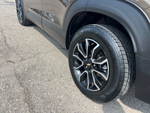 Used 2021 Chevrolet TrailBlazer ACTIV w/ Sun and Liftgate Package AWD/4WD image 28