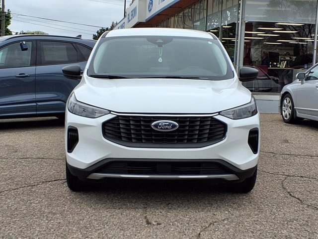 Certified 2023 Ford Escape Active AWD/4WD image 23