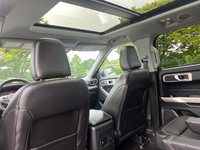 Certified 2023 Ford Explorer XLT w/ Equipment Group 202A AWD/4WD image 26