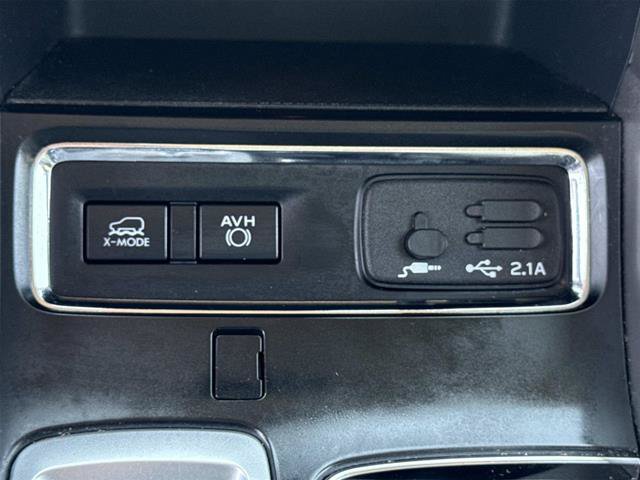 Used 2022 Subaru Ascent Premium w/ Convenience Package AWD/4WD image 32