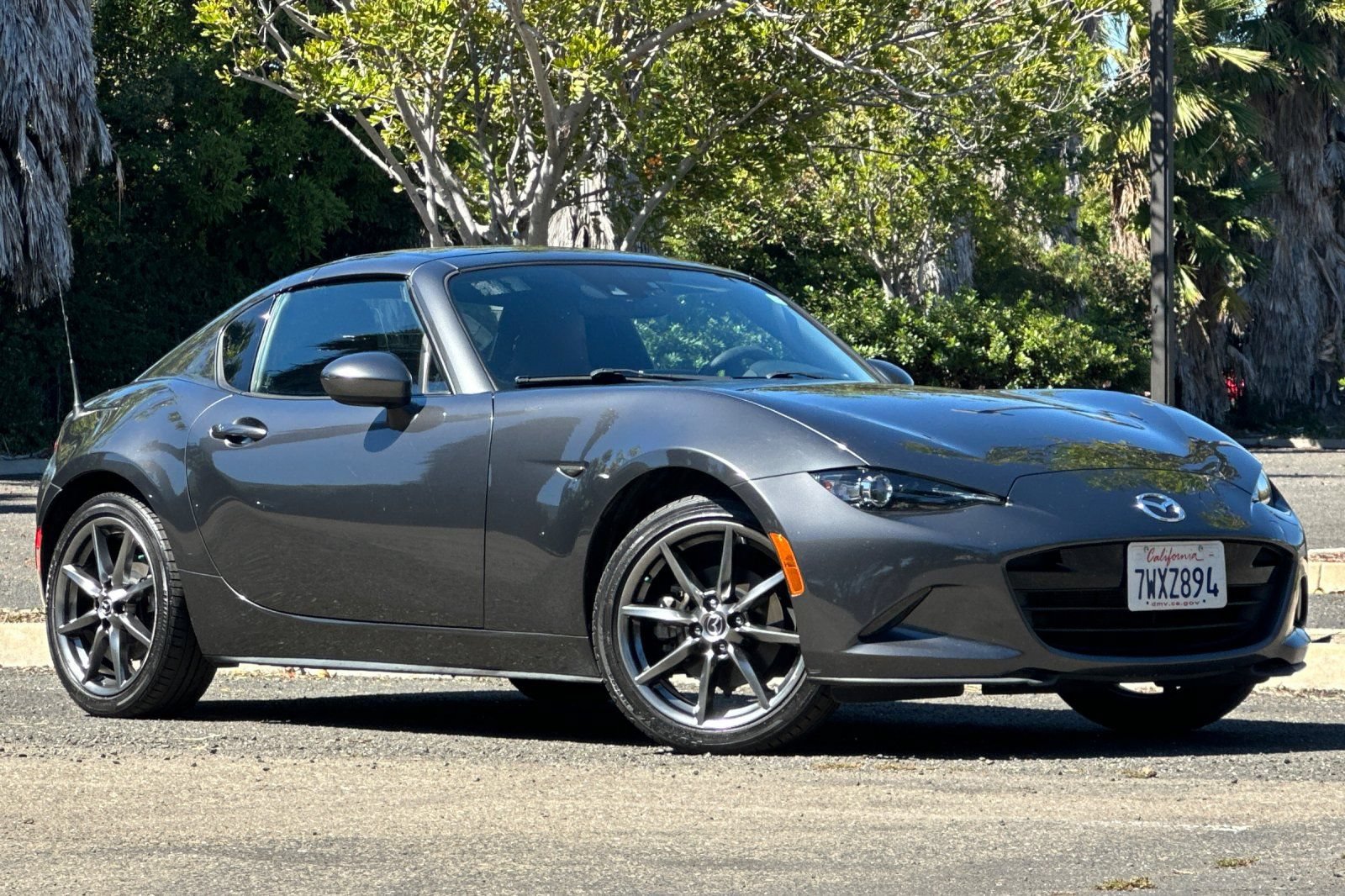 Used 2017 MAZDA MX-5 Miata RF Grand Touring RWD image 10