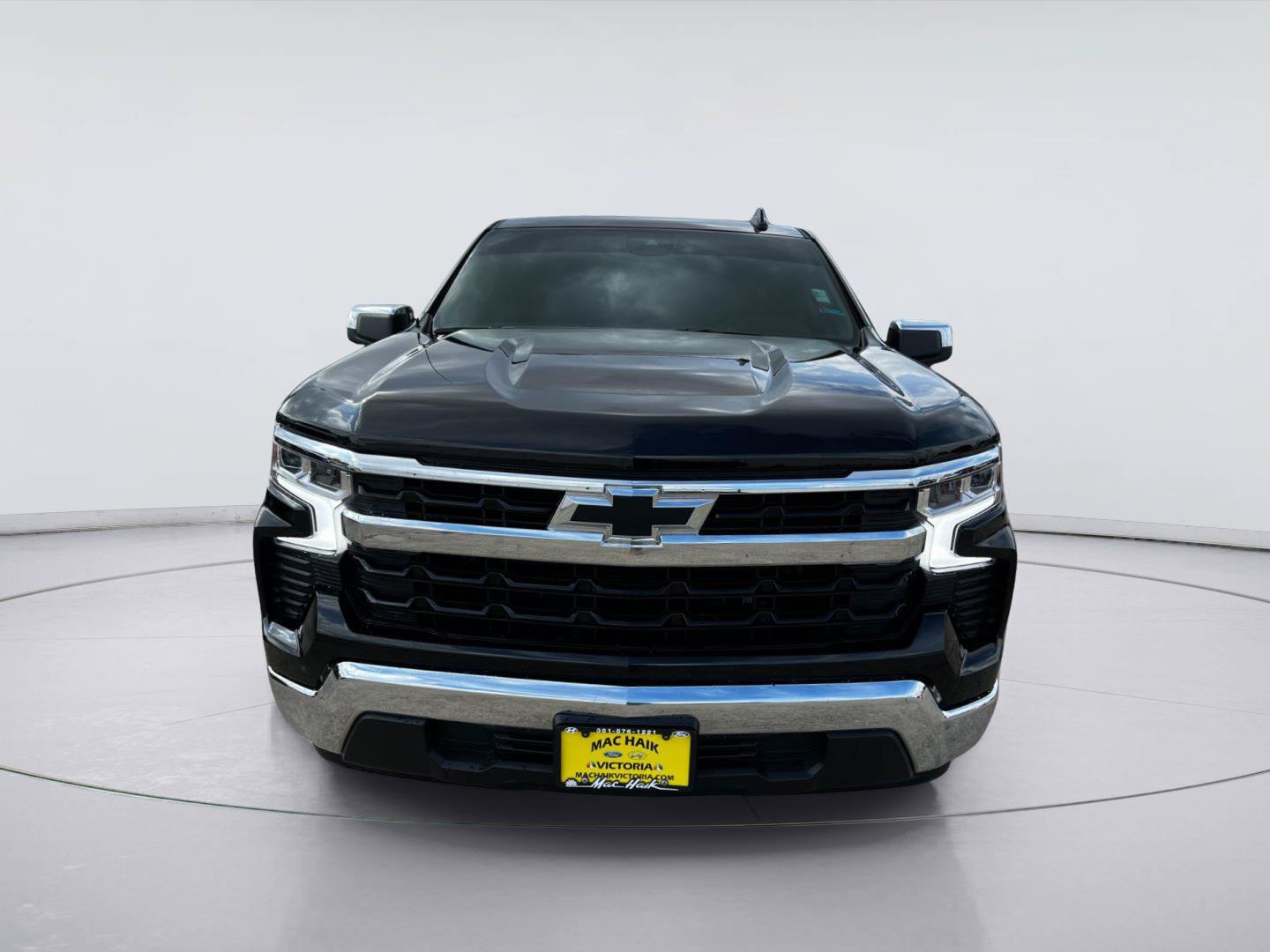 Used 2024 Chevrolet Silverado 1500 LT w/ Convenience Package II RWD image 8