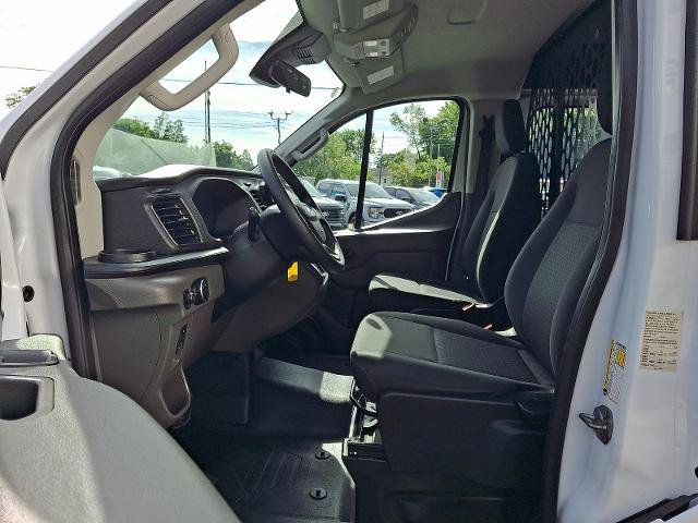 Certified 2025 Ford Transit 250 Low Roof w/ Exterior Upgrade Package RWD image 13