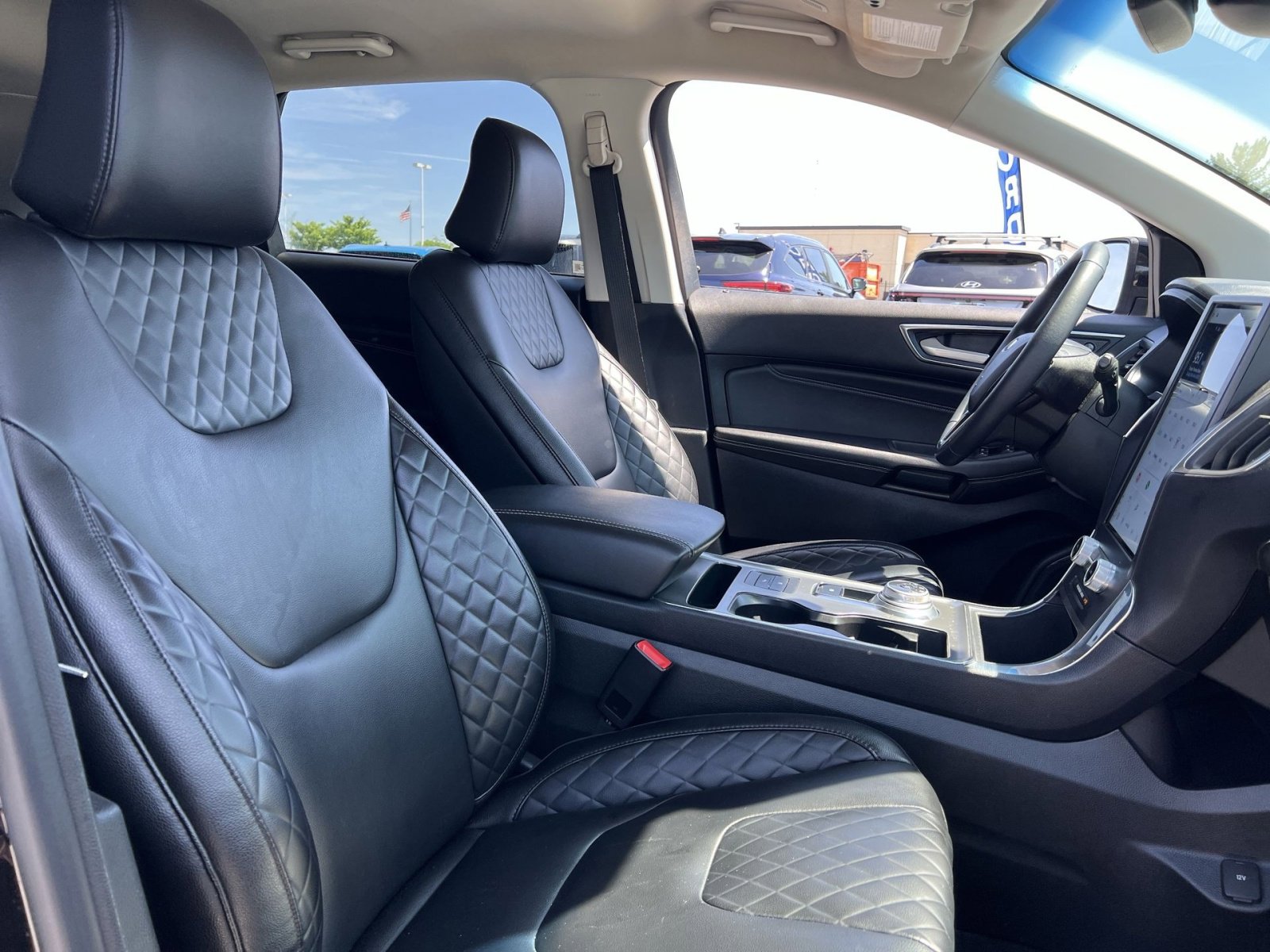 Certified 2023 Ford Edge Titanium w/ Cargo Accessory Package AWD/4WD image 33