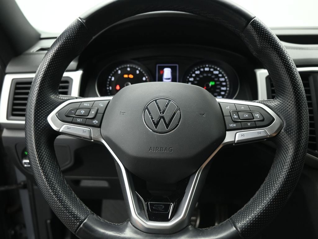 Used 2021 Volkswagen Atlas Cross Sport SE image 37