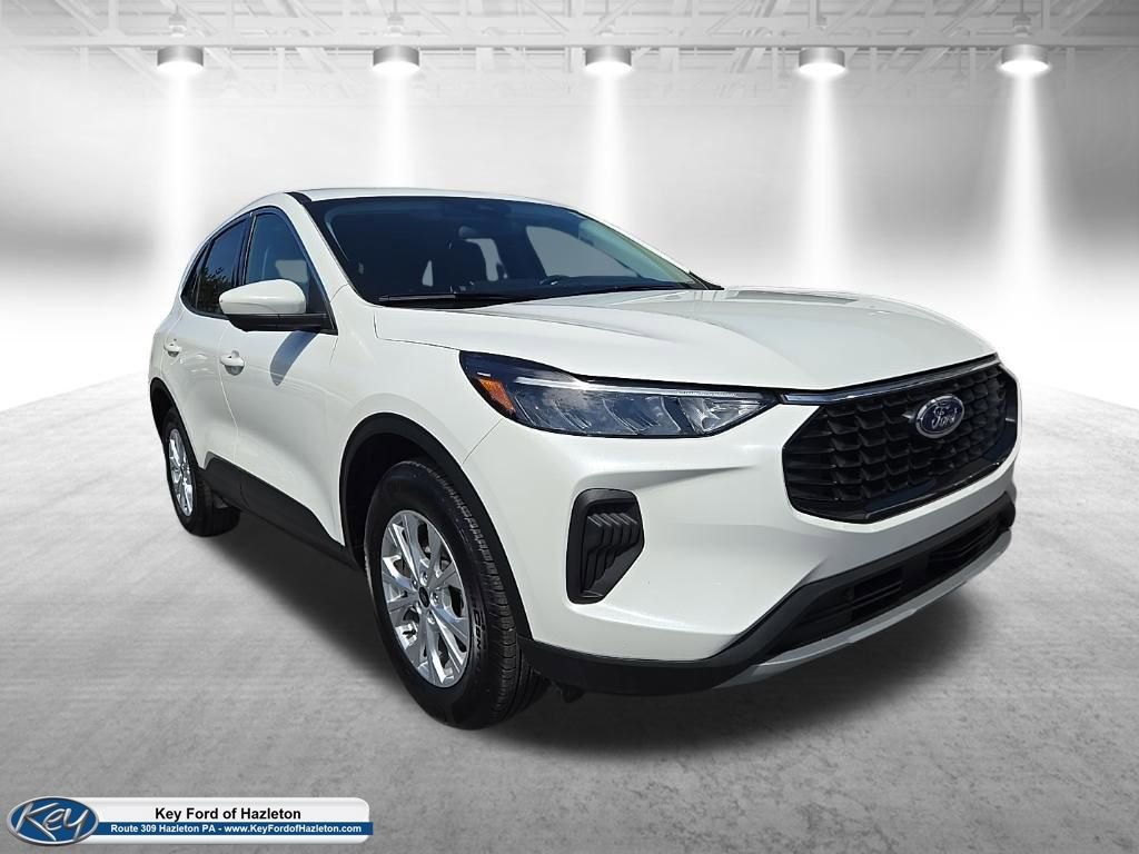 Certified 2023 Ford Escape Active w/ Tech Pack #2 image 1