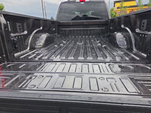 Certified 2025 Ford F450 Lariat w/ FX4 Off-Road Package AWD/4WD image 13