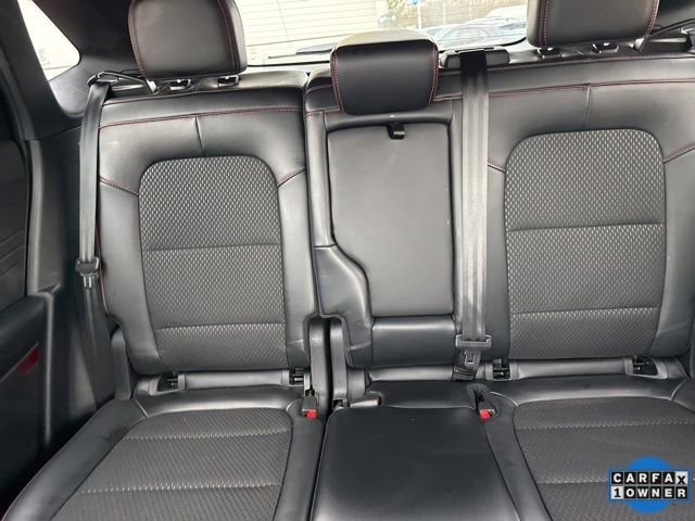 Certified 2025 Ford Escape ST-Line Select AWD/4WD image 30