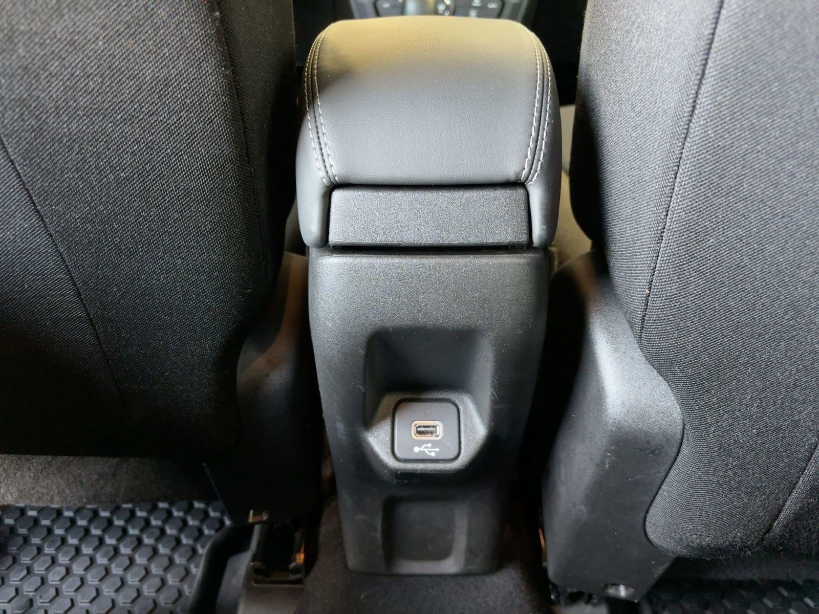 Used 2022 Jeep Renegade Latitude image 27