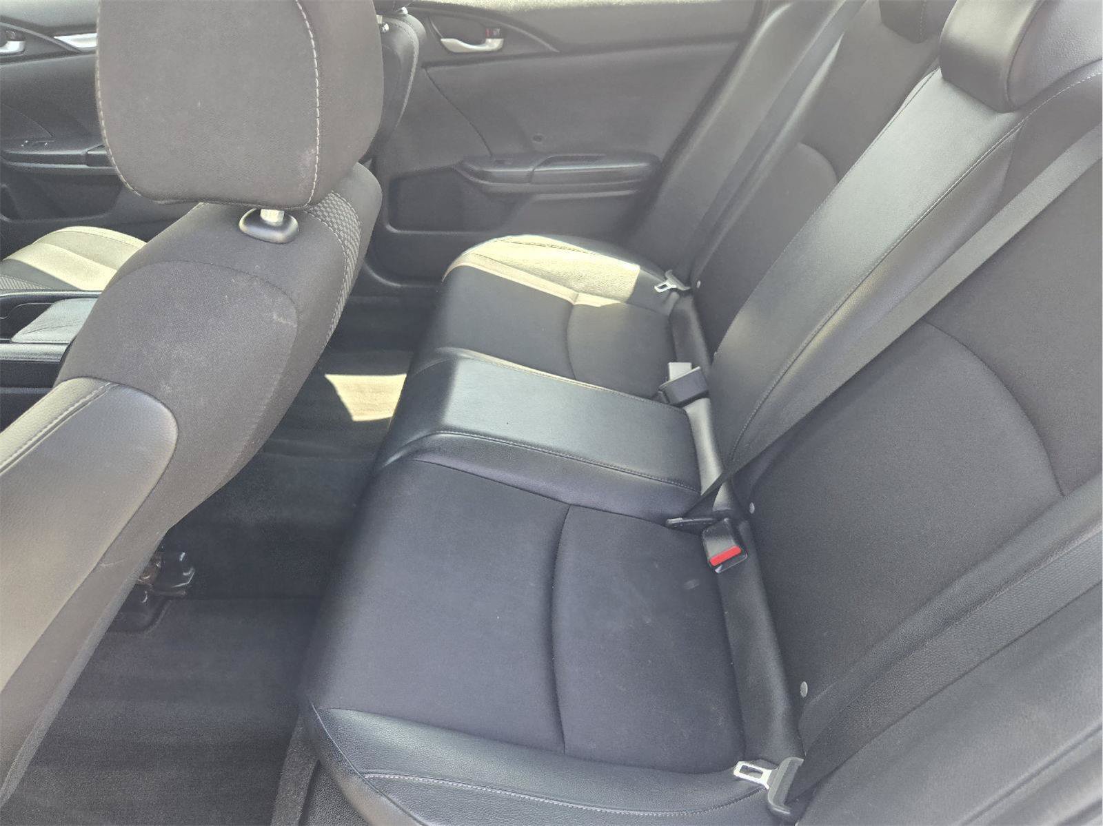 Used 2021 Honda Civic Sport image 28