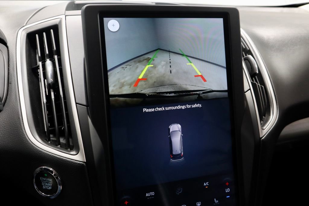 Certified 2024 Ford Edge SEL image 9
