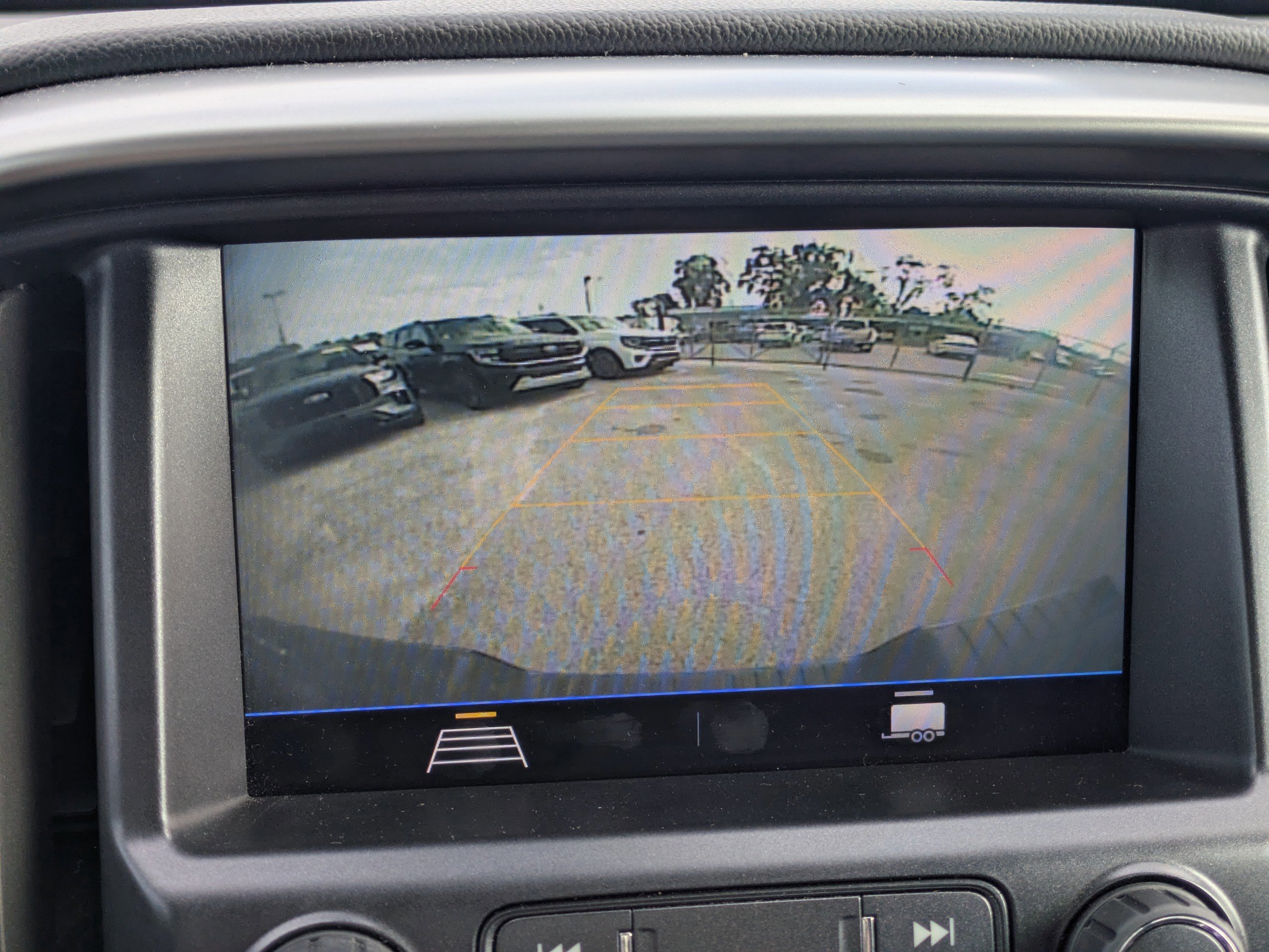 Used 2022 Chevrolet Colorado LT image 23