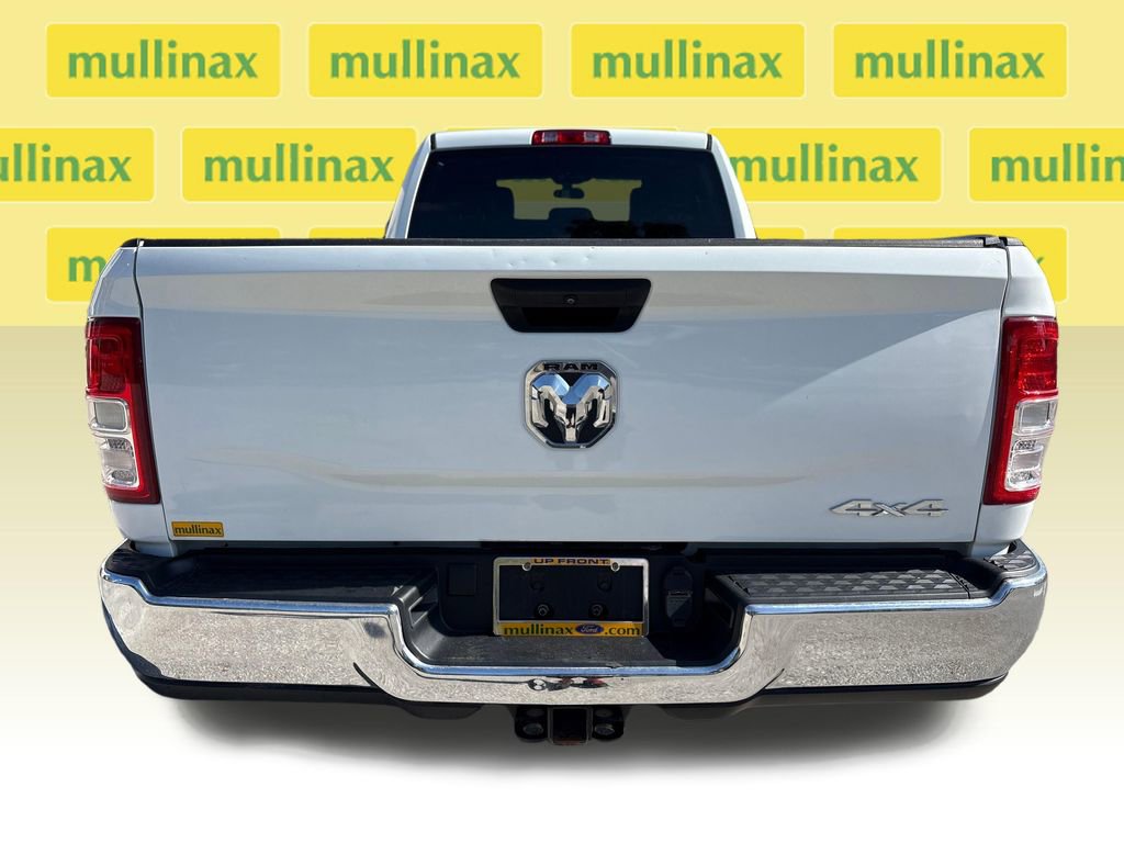 Used 2024 RAM 3500 Tradesman w/ Chrome Appearance Group AWD/4WD image 8