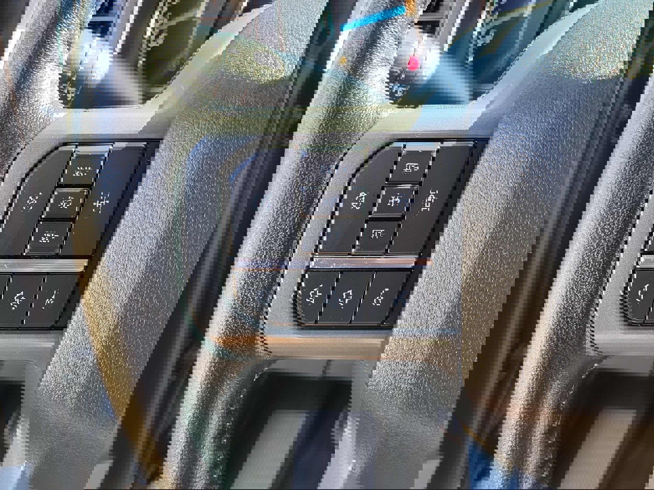 Certified 2022 Ford F150 XLT w/ Equipment Group 302A High image 24