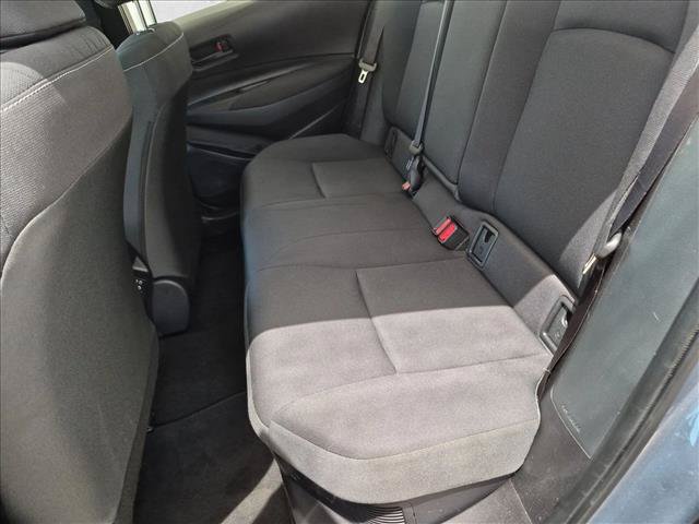 Used 2025 Toyota Corolla LE FWD image 18