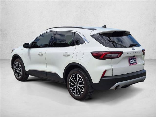 Certified 2025 Ford Escape SE FWD image 7