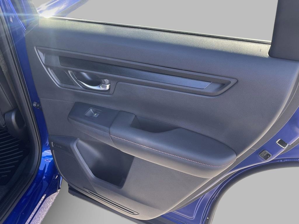 Used 2025 Honda CR-V Sport-L image 18