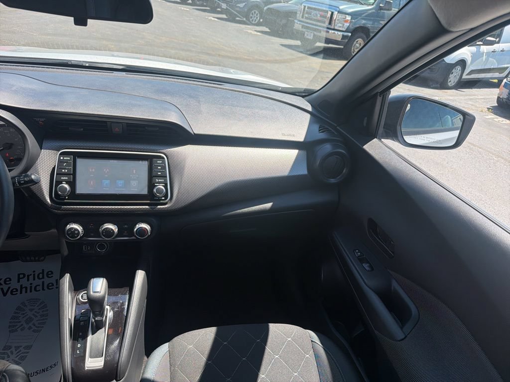 Used 2020 Nissan Kicks S FWD image 20