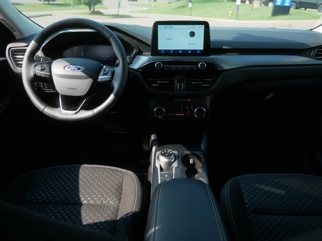 Certified 2023 Ford Escape Active AWD/4WD image 17
