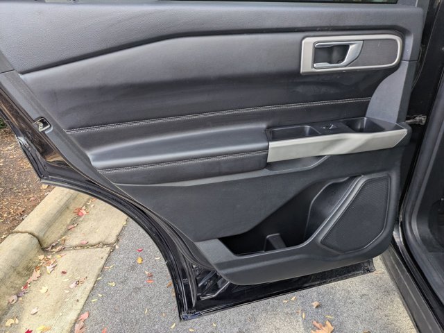 Certified 2021 Ford Explorer XLT image 24