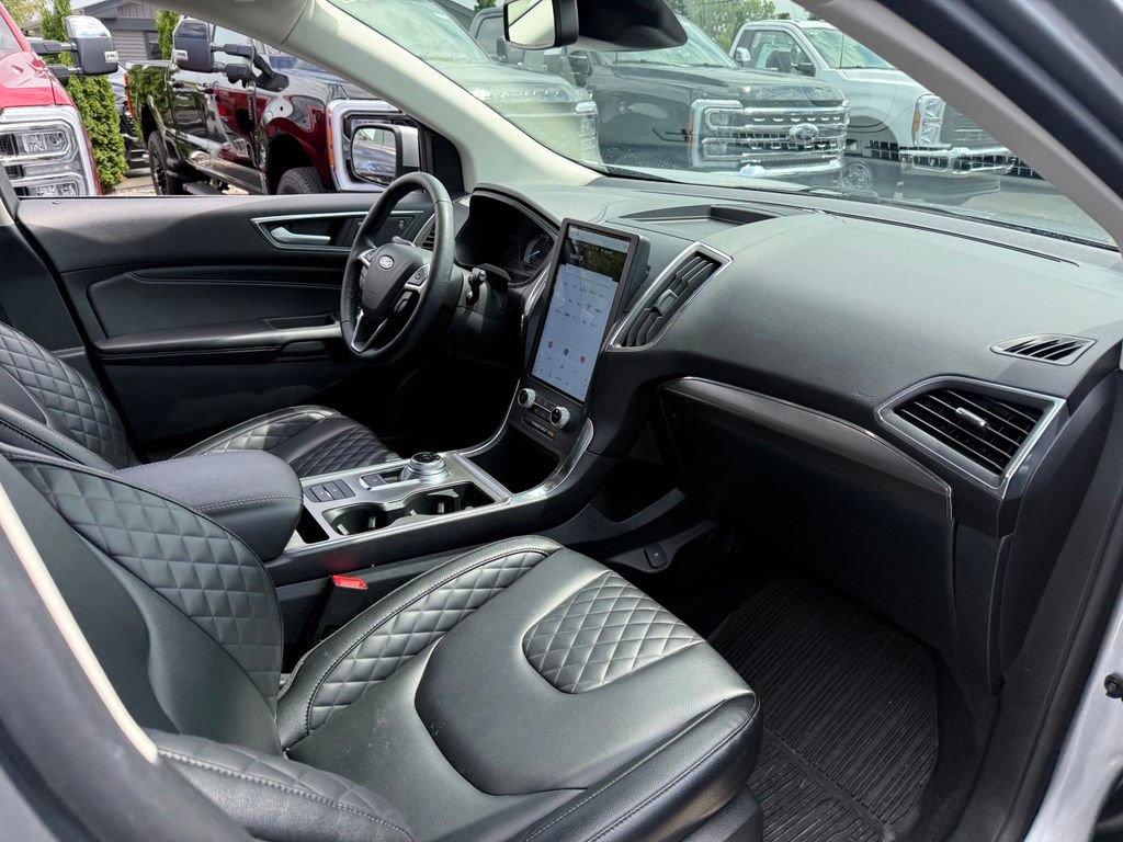Certified 2024 Ford Edge Titanium AWD/4WD image 14