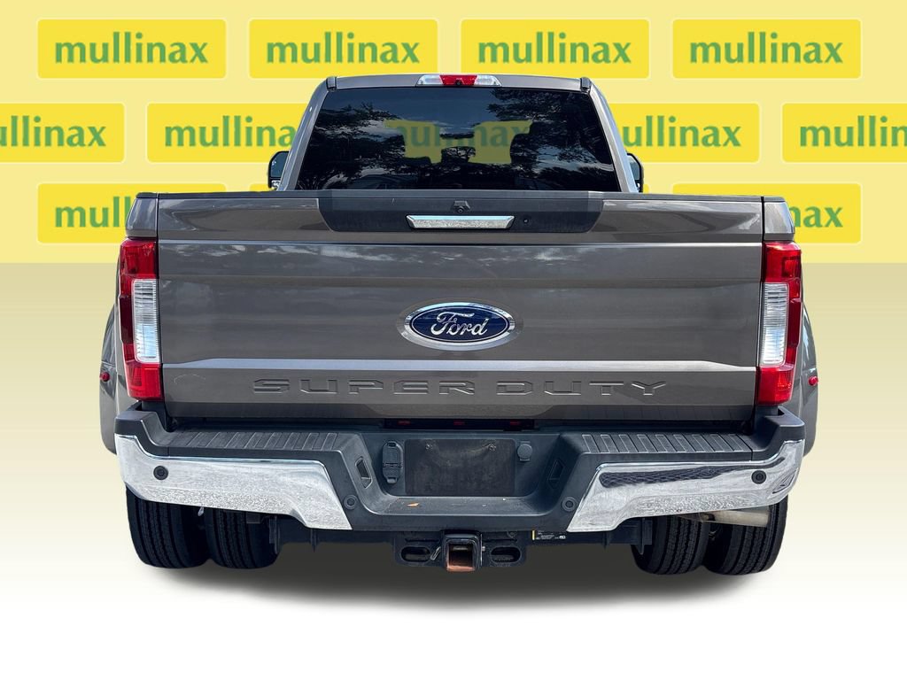Certified 2019 Ford F450 XLT w/ XLT Premium Package AWD/4WD image 8