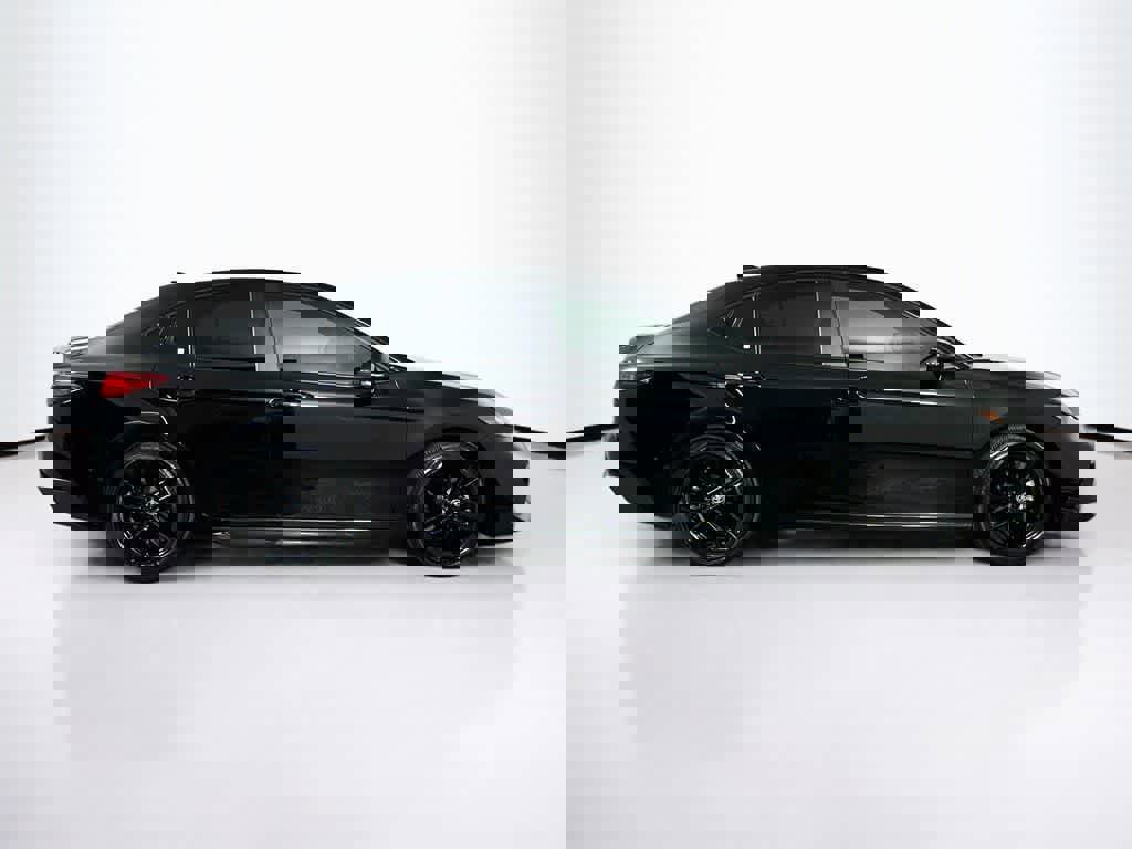 Used 2025 Toyota Camry SE w/ Multimedia Upgrade Package FWD image 6